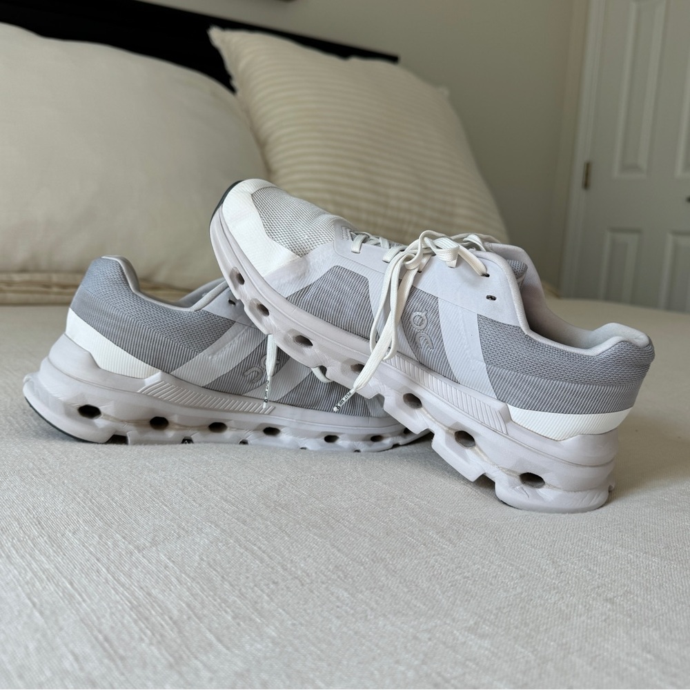 Cloudrunner On Running - image 8